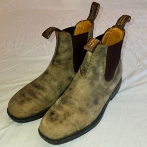 Blundstone chisel toe boot, mens 9, rustic brown